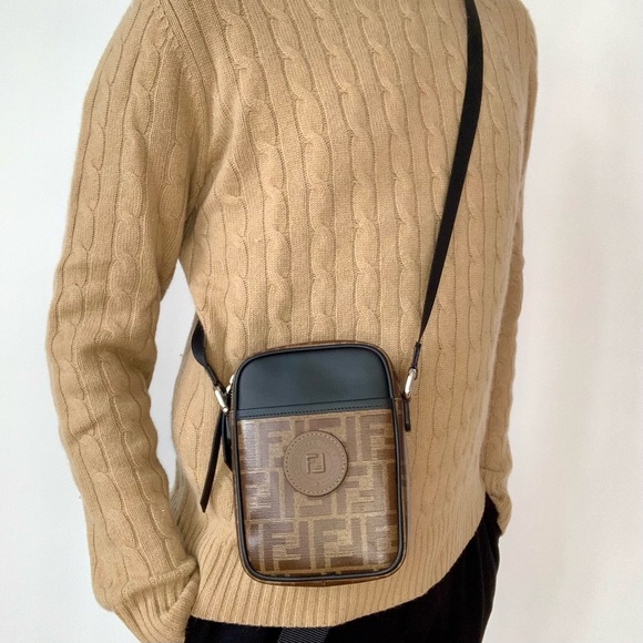 Fendi FF Crossbody Camera Bag - Picture 3 of 13